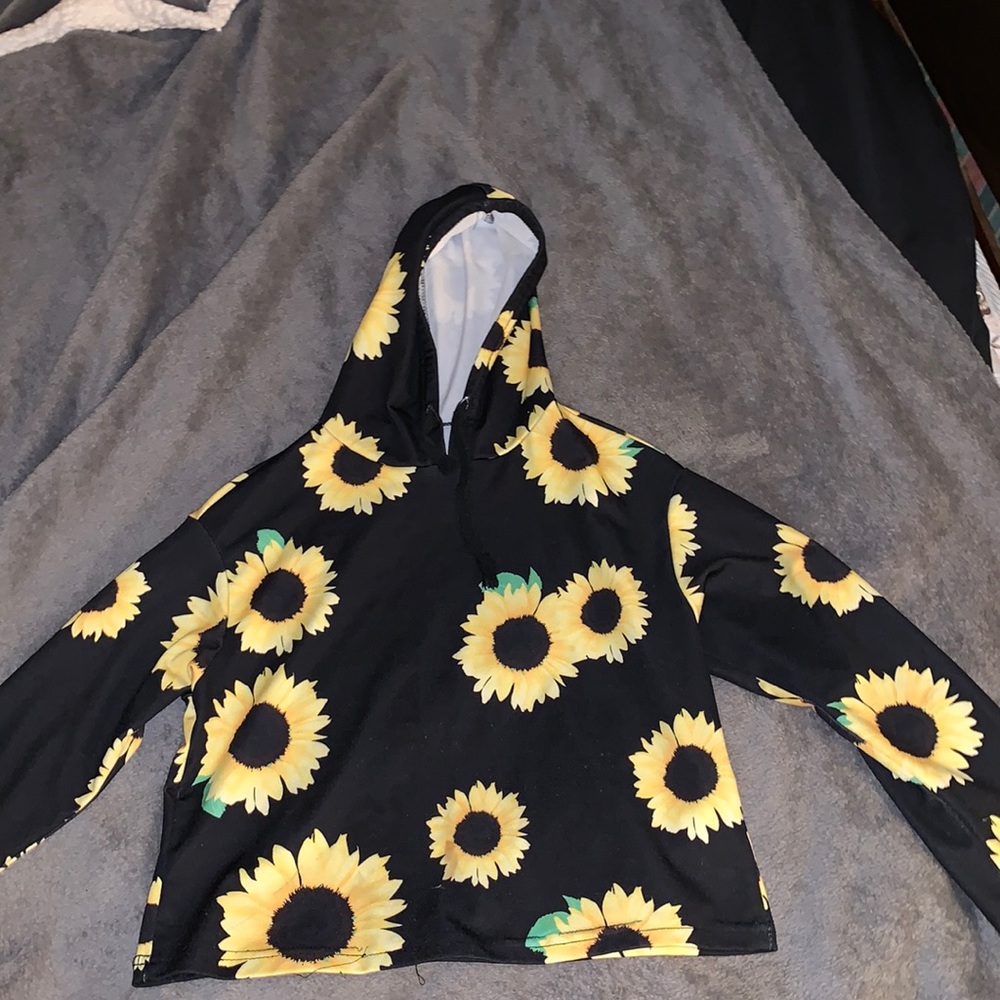 Size: 10, Cropped sunflower hoodie/shirt/sweater
